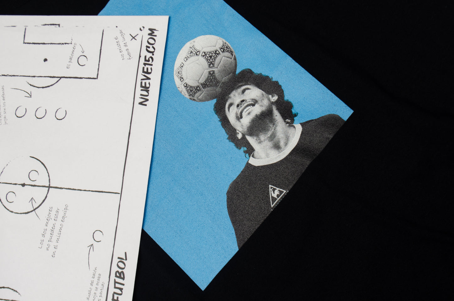 Camiseta Maradona con balón