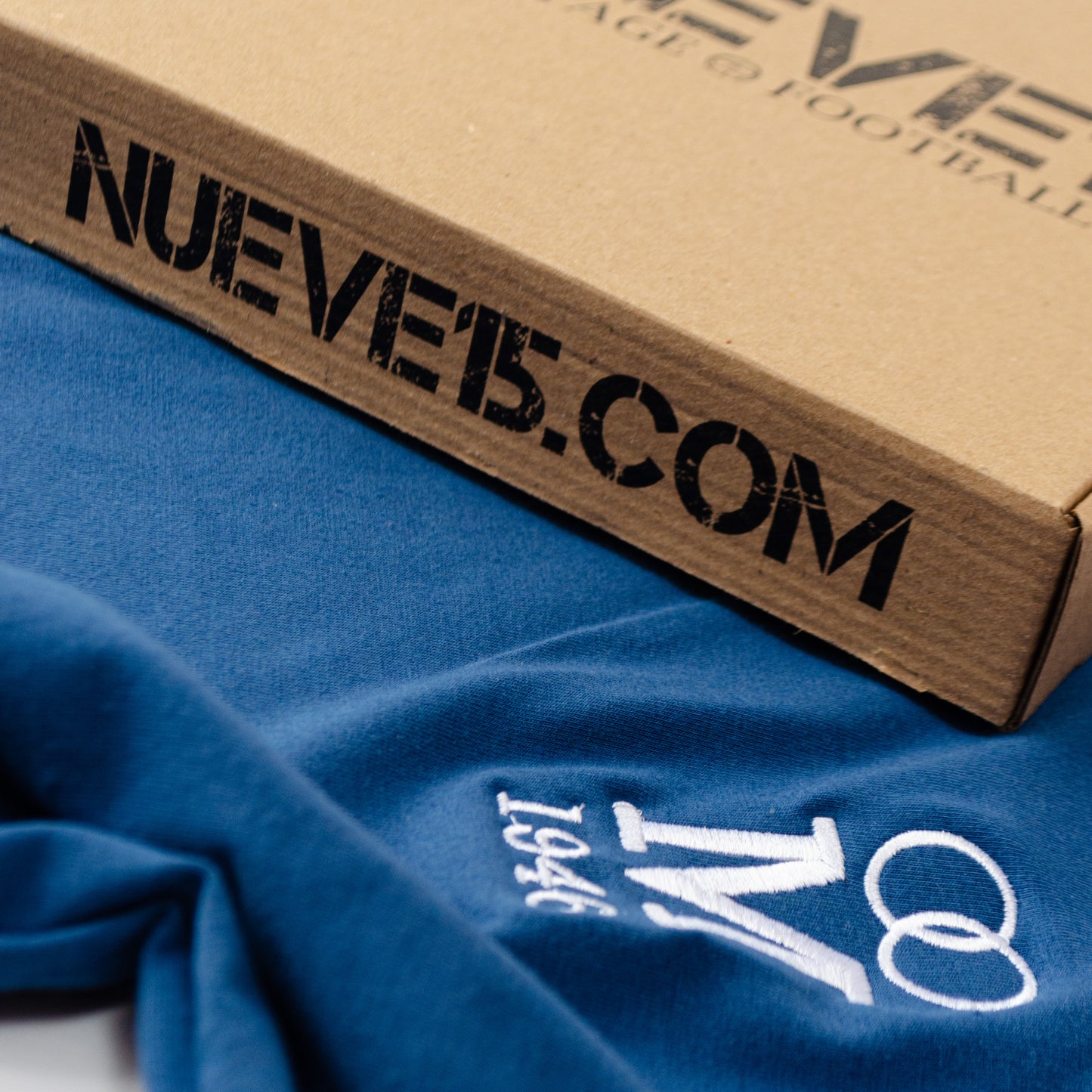 Camiseta El Famoso Embajador