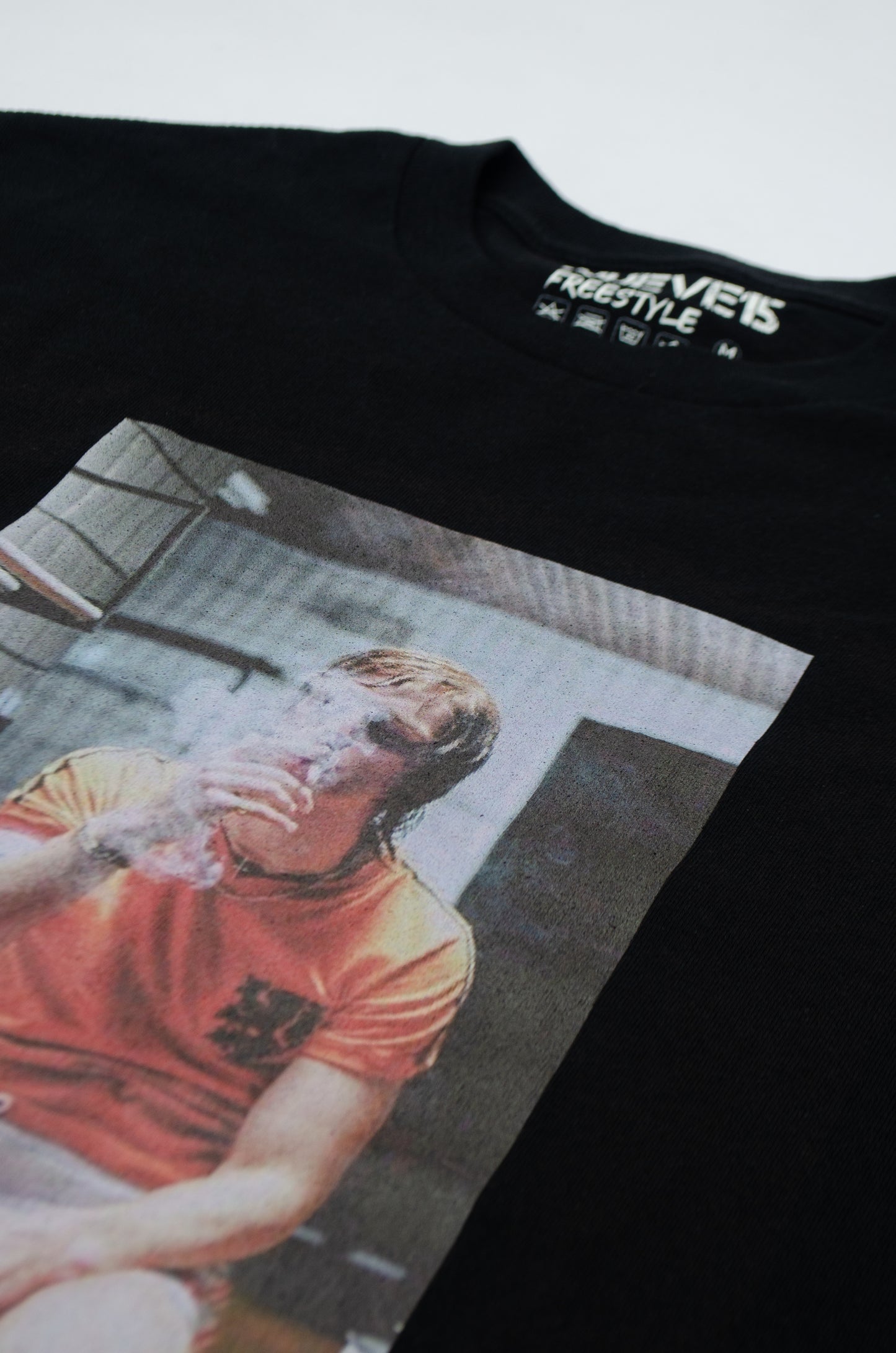 Camiseta Cruyff fumando